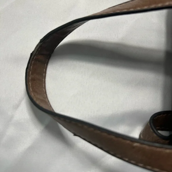 Jeep Red Tote with Tan Handles - Picture 7 of 11